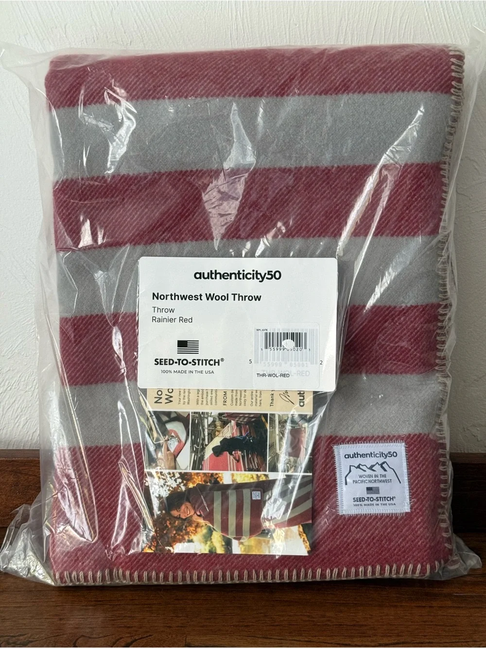 NWT Authenticity50 Northwest Wool Throw